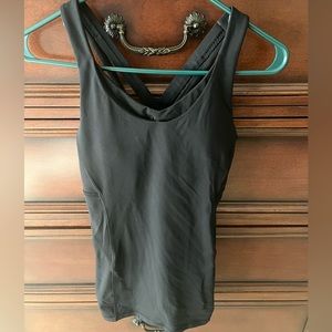 Lululemon size 6 EUC